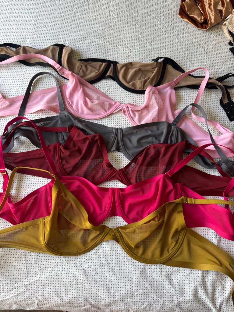 Cuup Women’s Sheer Underwire Bra - 6 Bra Bundle 38b Like New!